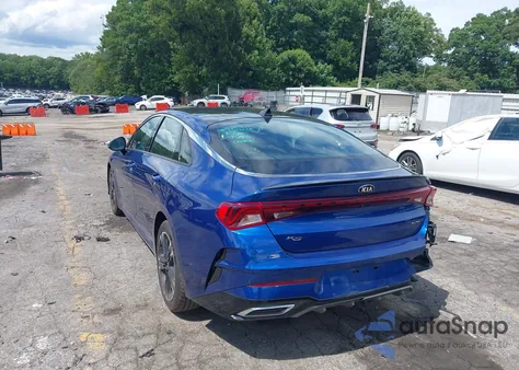 2021 Kia K5 Gt-Line z USA, uszkodzony, nr VIN 5XXG64J20MG019673